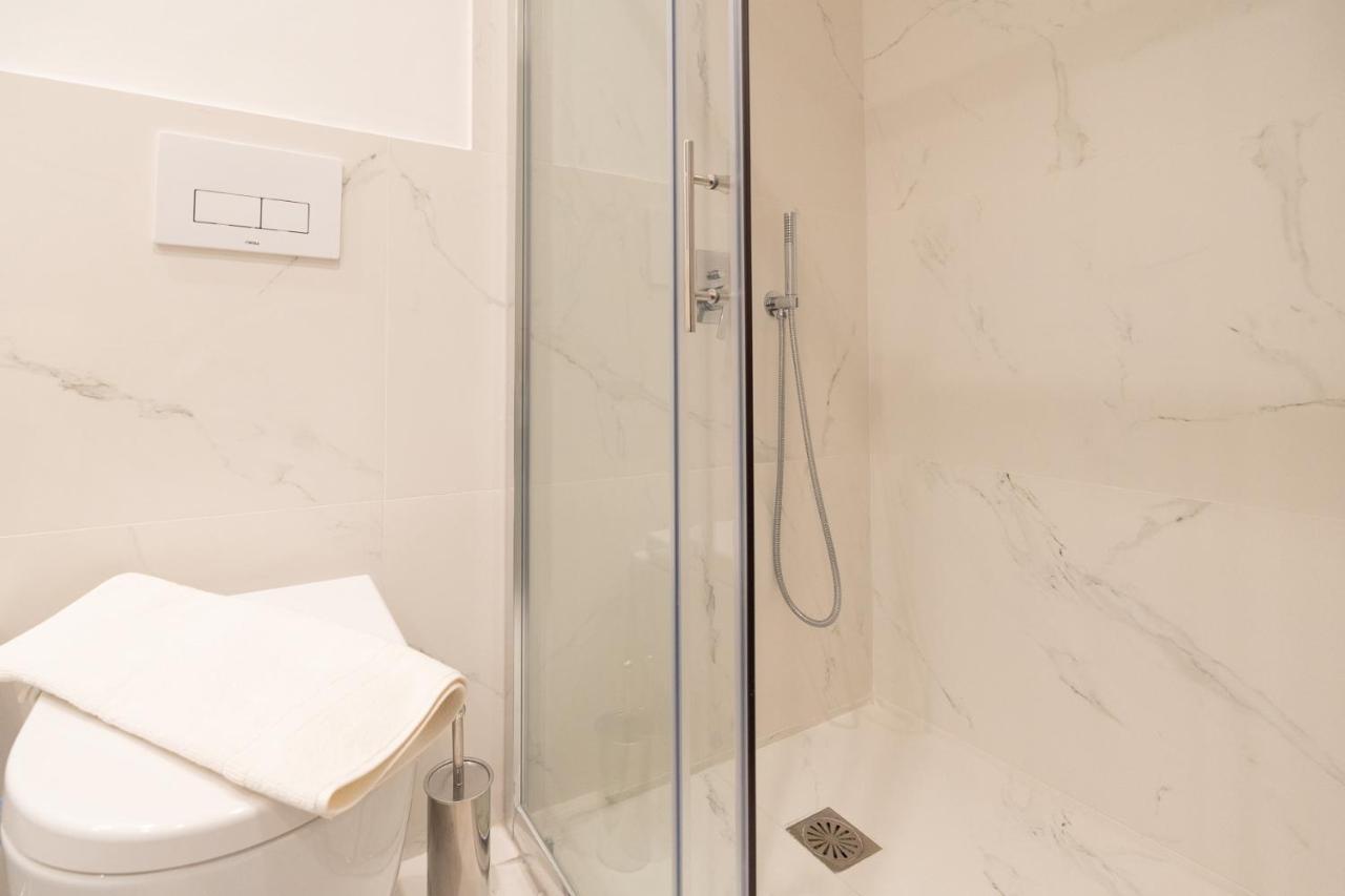 Liv - Luminous & Spacious In Pagrati Athens Exterior photo